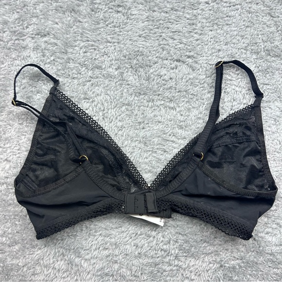 Chantelle SPIRIT 11A8 Black Lace Wirefree Bra with J-Hook Back Sz  M - Picture 7 of 16